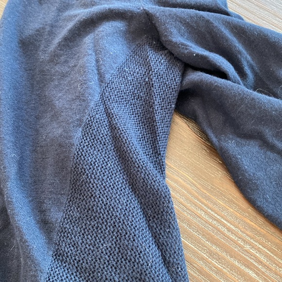 Club Monaco ladies navy blue wrap in size extra small. - Picture 6 of 8